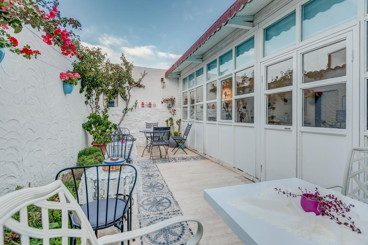 Beyazhan Hotel Alacatı Bagian luar foto