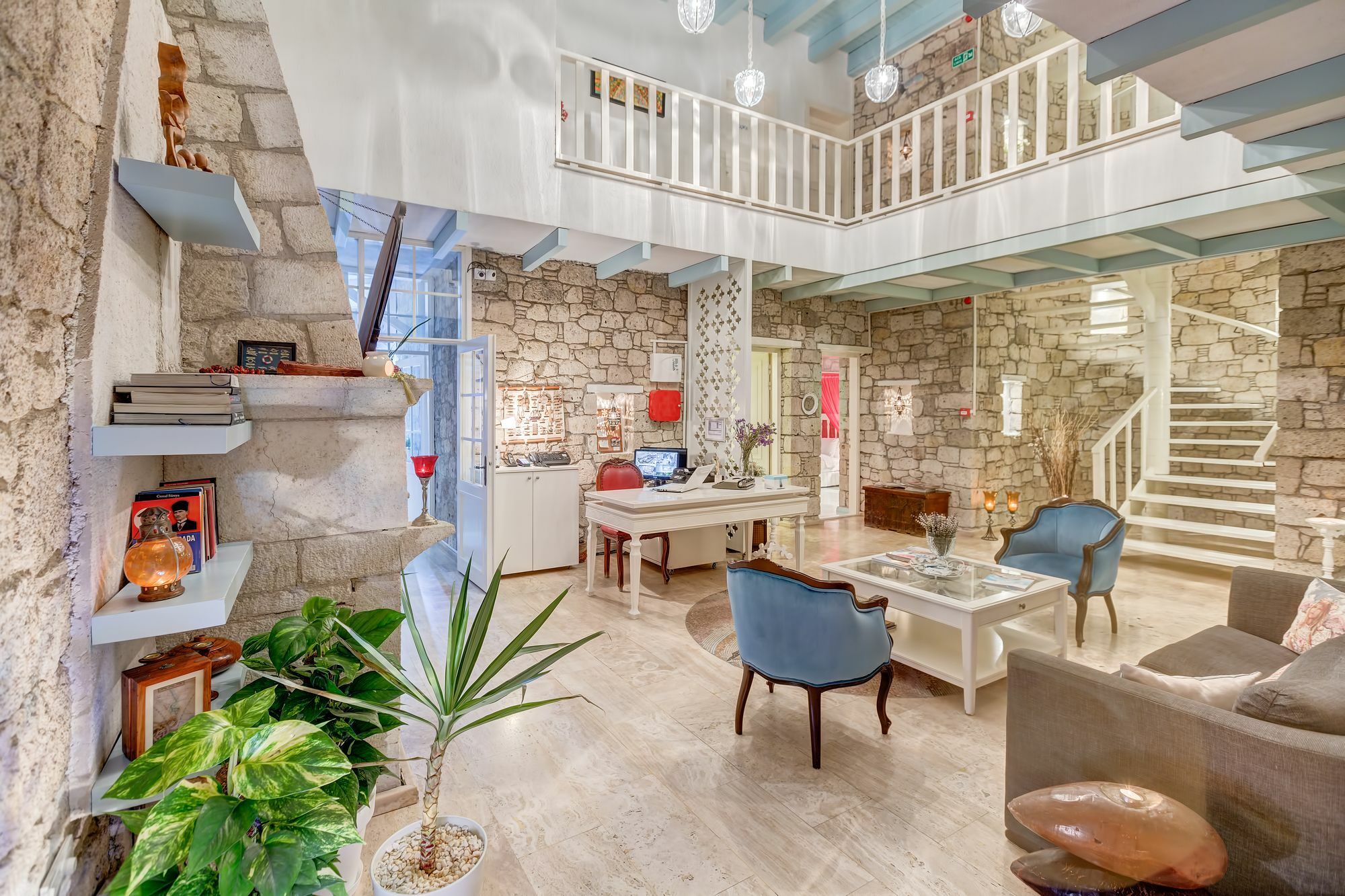 Beyazhan Hotel Alacatı Bagian luar foto